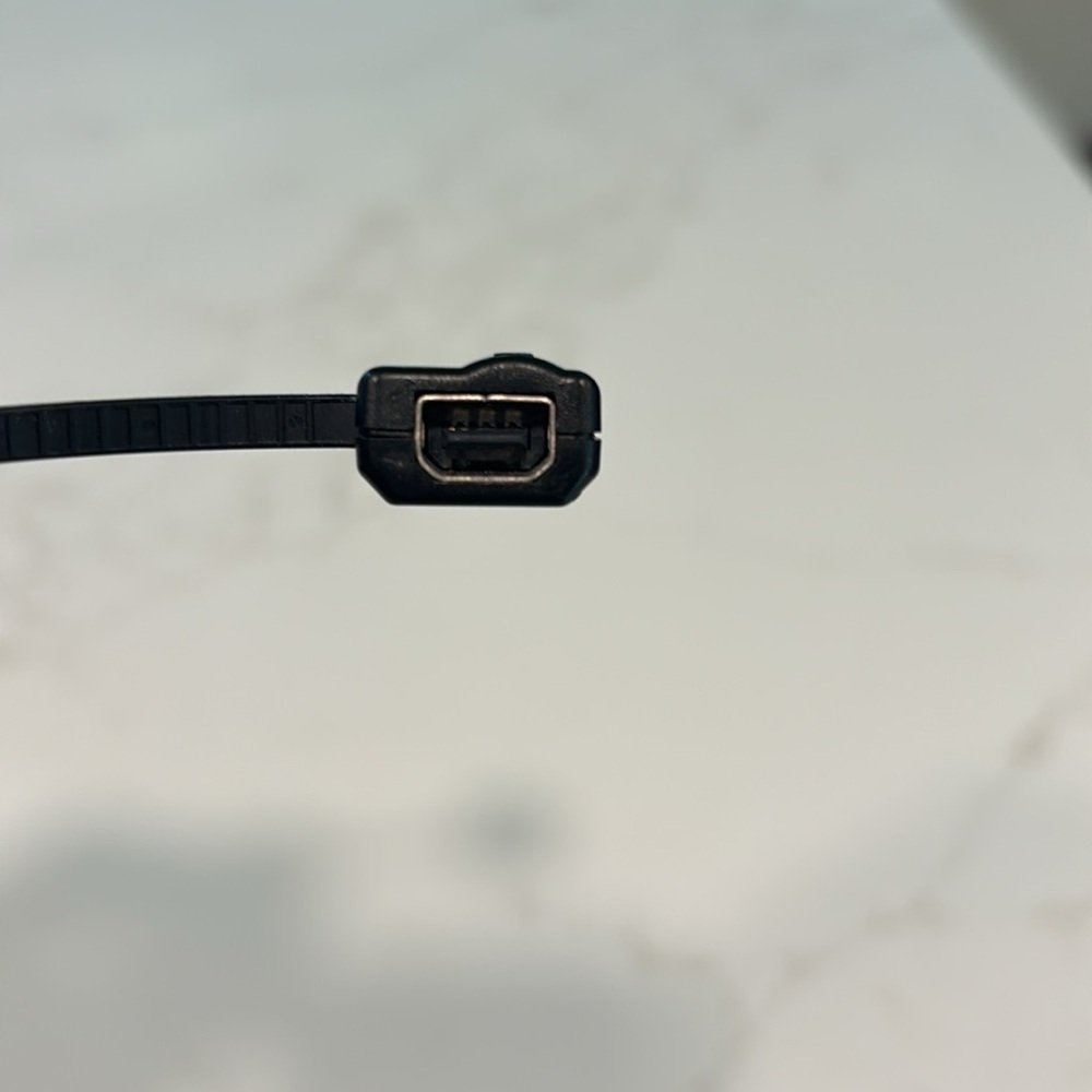 Gameboy link cable - Picture 2 of 3